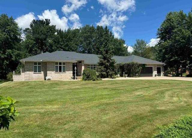 Property at 2020 Bridle Path, Wisconsin Rapids, WI 54494, 3 beds, 3.5 baths