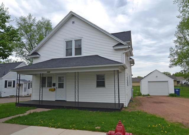 Property at 1642 Burek Ave, Wausau, WI 54401, 4 beds, 2 baths