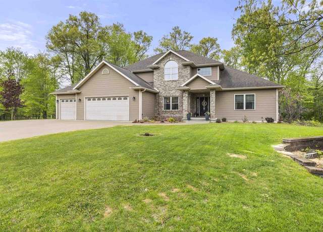 Property at 4700 Beaver Dam Rd, Stevens Point, WI 54482, 5 beds, 3.5 baths