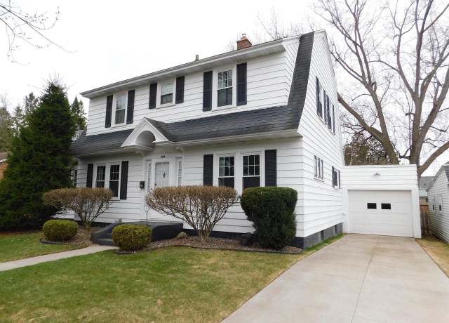 Property at 408 Pier St, Merrill, WI 54452, 4 beds, 1.5 baths