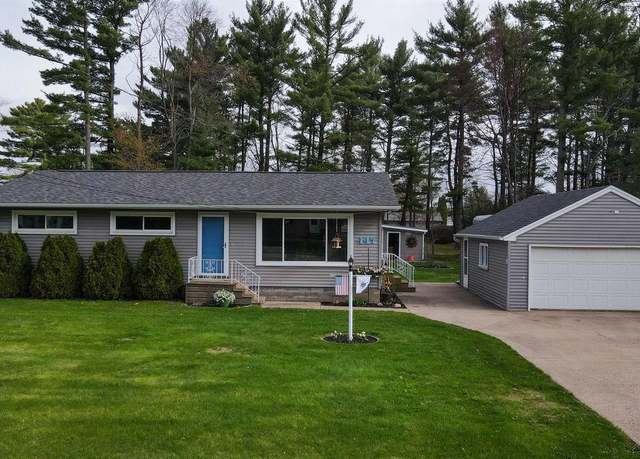 Property at 447 Pepper Ave, Wisconsin Rapids, WI 54494, 3 beds, 1.5 baths