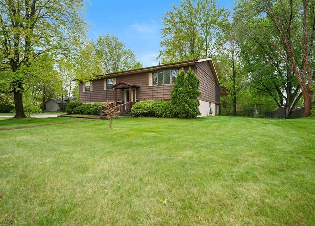 Property at 3130 12th Street South, Wisconsin Rapids, WI 54494, 3 beds, 1.5 baths