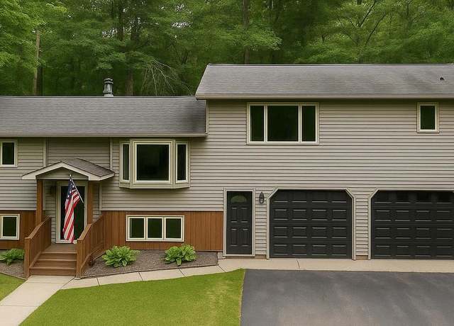 Property at N11278 Kaufman Rd, Tomahawk, WI 54487, 4 beds, 2 baths