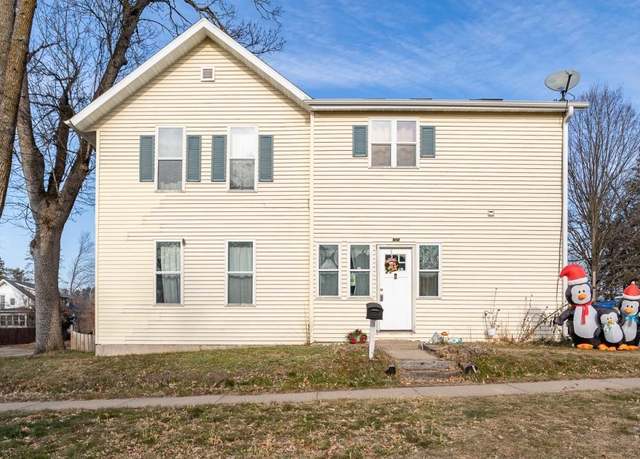 Property at 500 E 5th St, Merrill, WI 54452, 5 beds, 2 baths