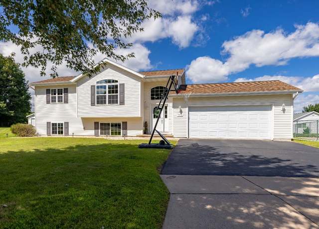 Property at 1514 Brady St, Wausau, WI 54401, 4 beds, 2 baths