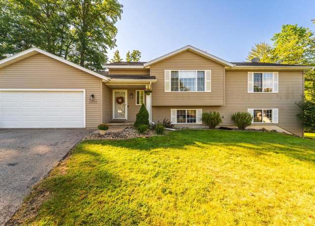 Property at 6603 Conner Davis Dr, Wausau, WI 54401, 4 beds, 2 baths