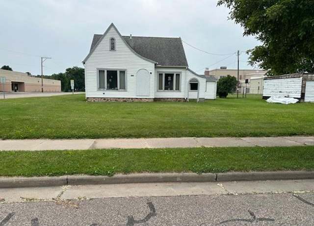 Property at 5427 1st Ave, Pittsville, WI 54466, 3 beds, 1 bath