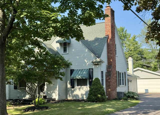 Property at 2308 Emerson St, Wausau, WI 54403, 3 beds, 2 baths