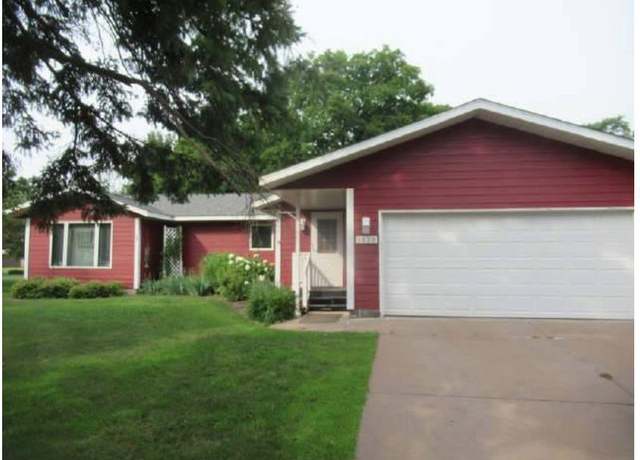 Property at 1020 Burgs Park Dr, Shell Lake, WI 54871, 3 beds, 2 baths