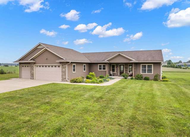 Property at 593 Brilowski Road North, Stevens Point, WI 54482, 3 beds, 2 baths
