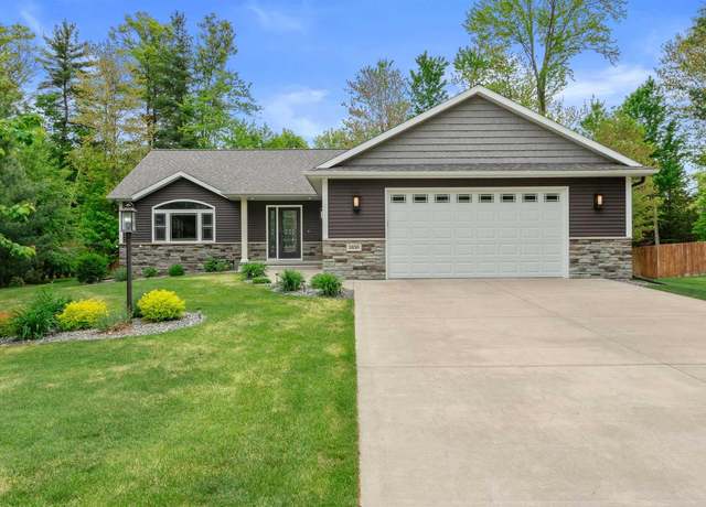 Property at 1930 Waterview Blvd, Plover, WI 54467, 3 beds, 2 baths