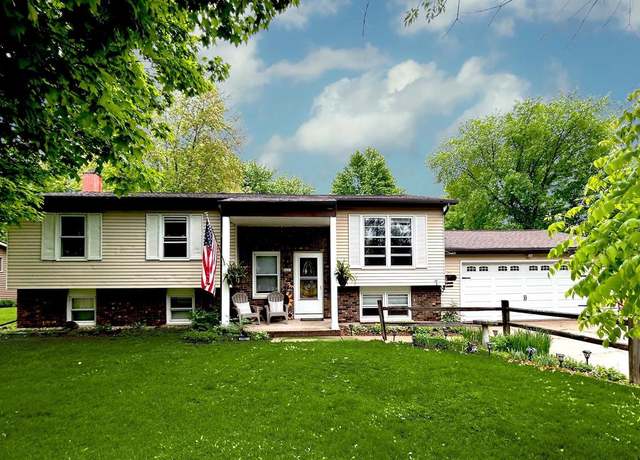 Property at 2621 Golf Course Rd, Wisconsin Rapids, WI 54494, 4 beds, 2 baths