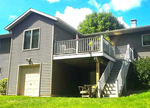 Property at 604 Thornapple St, Marathon, WI 54448, 4 beds, 2.5 baths
