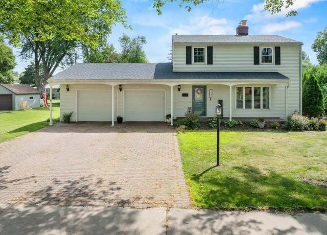 Property at 1607 S Palmetto Ave, Marshfield, WI 54449, 3 beds, 1.5 baths