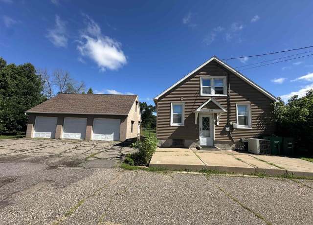 Property at 331 16th Avenue North, Wisconsin Rapids, WI 54495, 3 beds, 2 baths