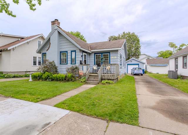 Property at 1808 Fairmount St, Wausau, WI 54403, 2 beds, 1 bath