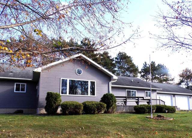 Property at 701 S Adams St, Thorp, WI 54771, 3 beds, 3 baths