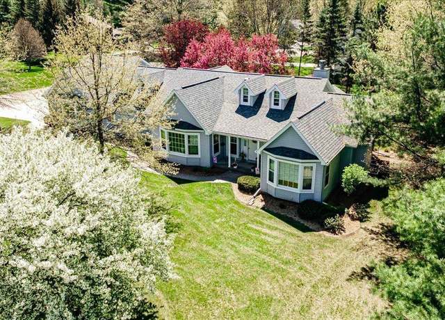 Property at 3810 Timber Valley Dr, Wisconsin Rapids, WI 54494, 3 beds, 3.5 baths