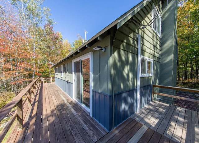 Property at 6432 Snipe Lake Rd, Unknown, WI 54521, 5 beds, 2 baths