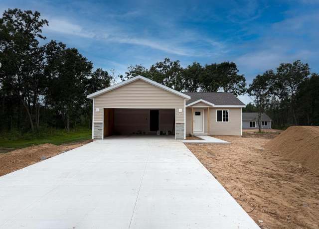 Property at 220 Leonard St, Stevens Point, WI 54482, 3 beds, 2 baths