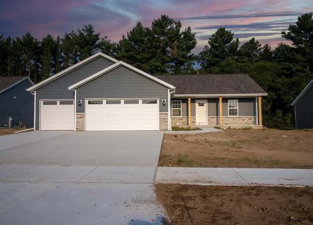 Property at 3802 Muskie Dr, Weston, WI 54476, 3 beds, 2 baths