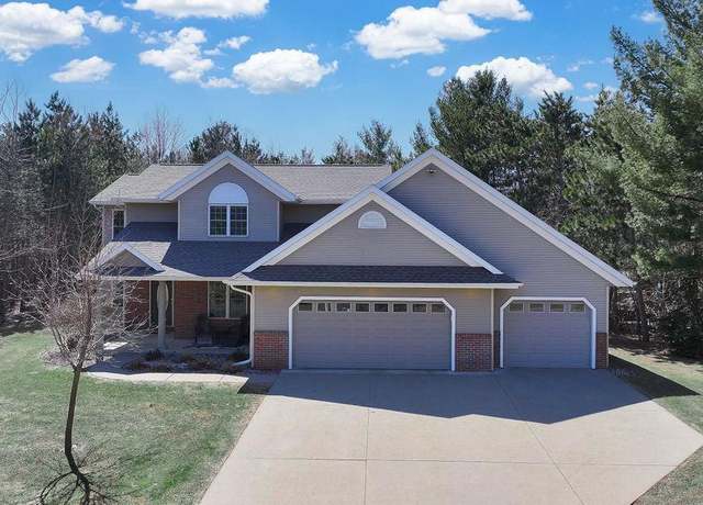 Property at 5509 Oakwood Ave, Stevens Point, WI 54482, 4 beds, 3.5 baths