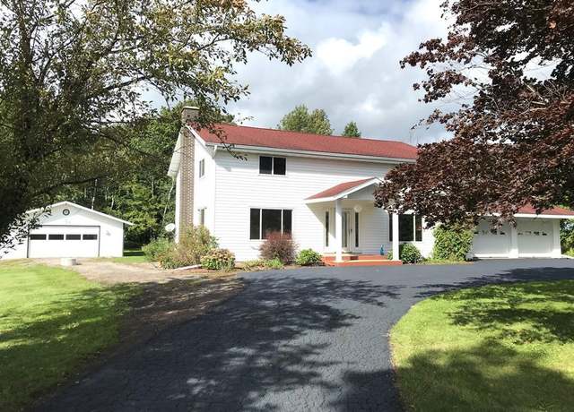 Property at 137454 Stettin Dr, Marathon, WI 54448, 5 beds, 2 baths