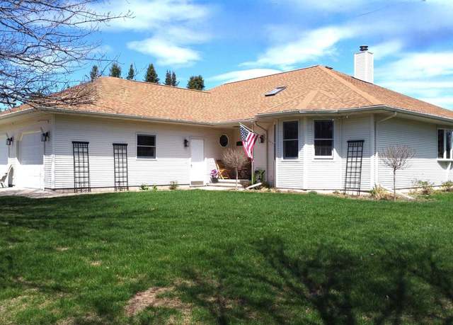 Property at 305 Mayfair St, Antigo, WI 54409, 3 beds, 2 baths