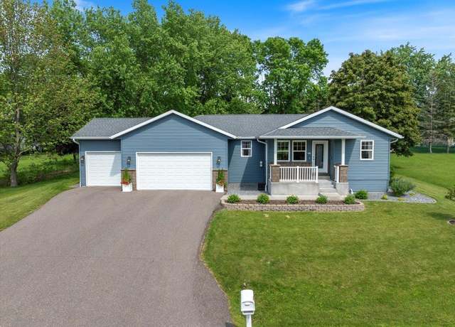 Property at 907 N Schmidt Ave, Marshfield, WI 54449, 4 beds, 3 baths