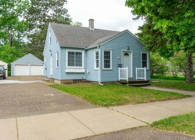 Property at 1224 S 8th Ave, Wausau, WI 54401, 2 beds, 1 bath