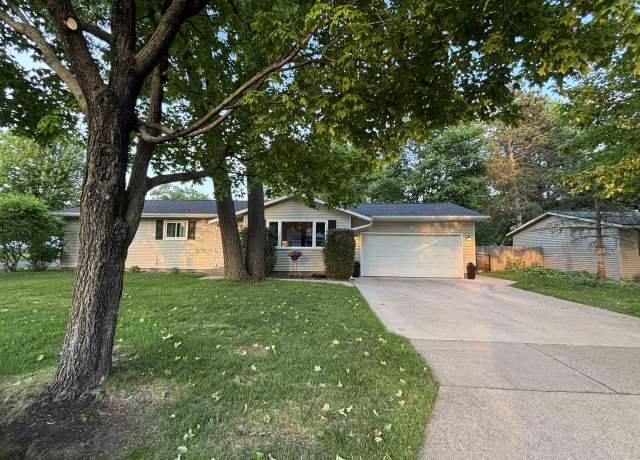 Property at 802 15th St, Mosinee, WI 54455, 3 beds, 1.5 baths
