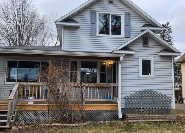 Property at 806 Dunbar St, Wausau, WI 54403, 3 beds, 1 bath