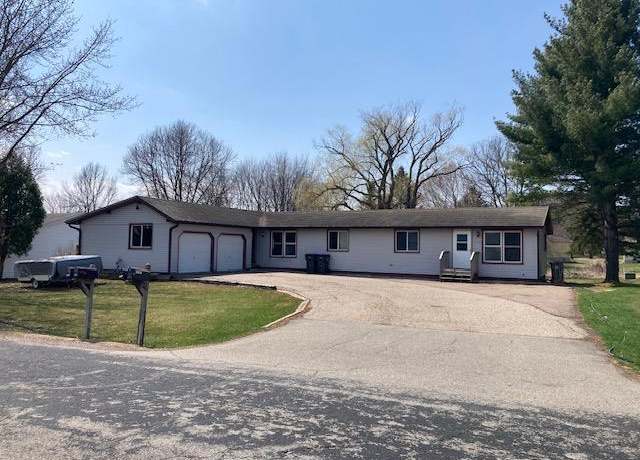 Property at 1412-1414 N Hume Ave, Marshfield, WI 54449, 4 beds, 2 baths