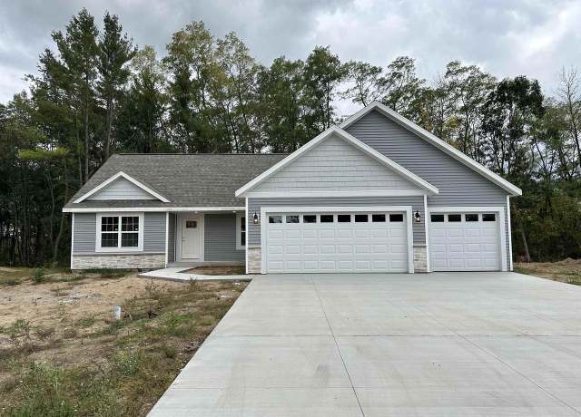 Property at 3820 Muskie Dr, Weston, WI 54476, 3 beds, 2 baths