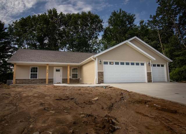 Property at 3725 Muskie Dr, Weston, WI 54476, 3 beds, 2 baths