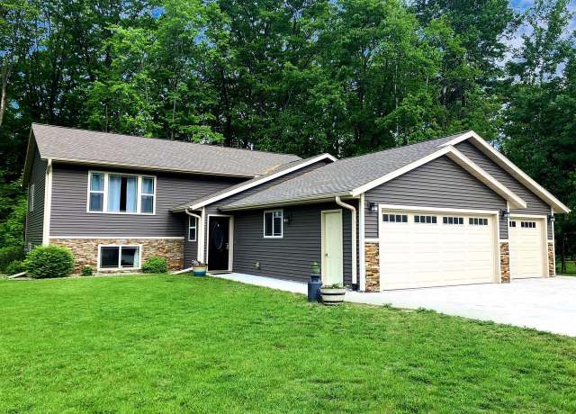 Property at 120 Velma Ln, Hatley, WI 54440, 4 beds, 2 baths