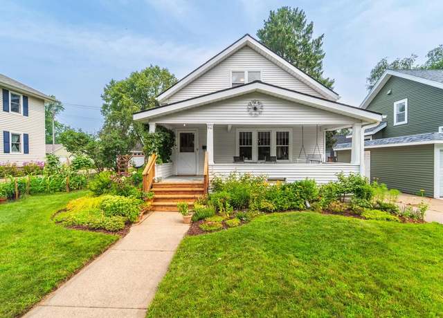 Property at 910 Steuben St, Wausau, WI 54403, 4 beds, 2 baths