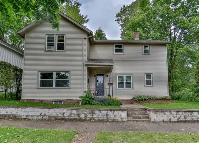 Property at 124 N 7th Ave, Wausau, WI 54401, 4 beds, 2 baths