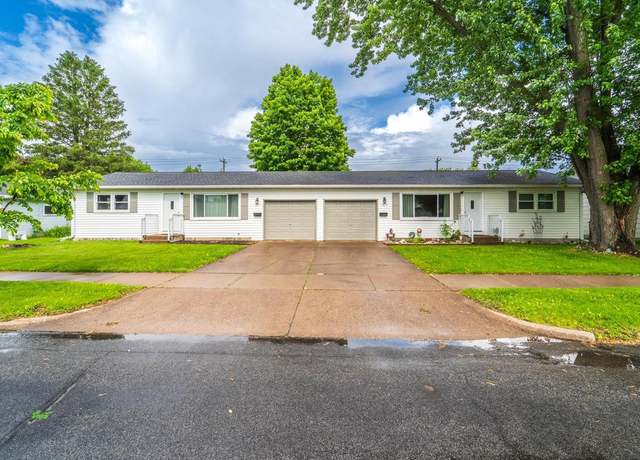 Property at 1015-1017 N 10th Ave, Wausau, WI 54401, 4 beds, 2 baths
