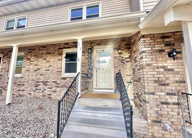 Property at 313 S 6th Ave, Wausau, WI 54401, 2 beds, 2.5 baths