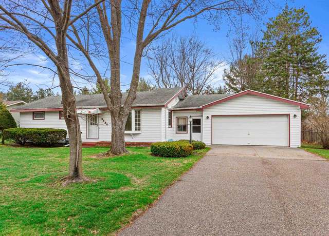 Property at 2430 Washington Ave, Plover, WI 54467, 3 beds, 2 baths