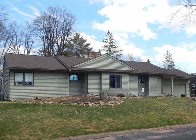Property at 3117 N 11th St, Wausau, WI 54403, 3 beds, 3 baths