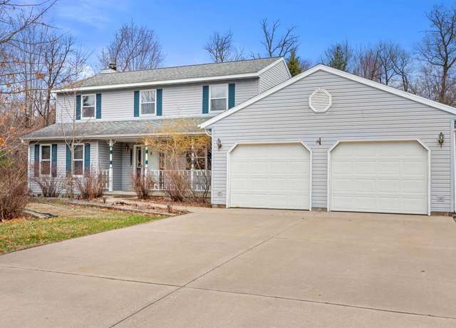 Property at 5350 Clover Ct, Stevens Point, WI 54481, 3 beds, 3 baths