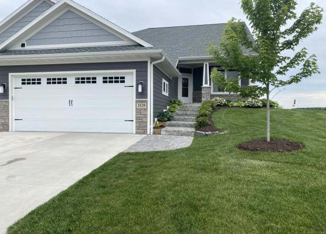 Property at 1820 Green Vistas Dr, Wausau, WI 54403, 3 beds, 3 baths