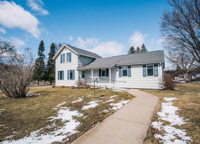 Property at 119 W 19th St, Neillsville, WI 54456, 3 beds, 1.5 baths