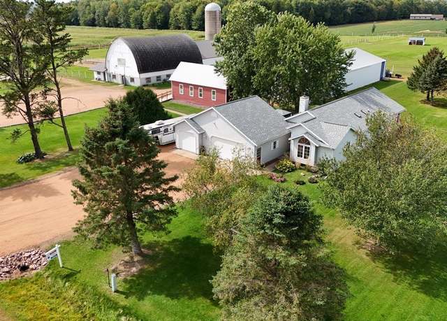 Property at N721 Rangeline Rd, Merrill, WI 54452, 3 beds, 2.5 baths