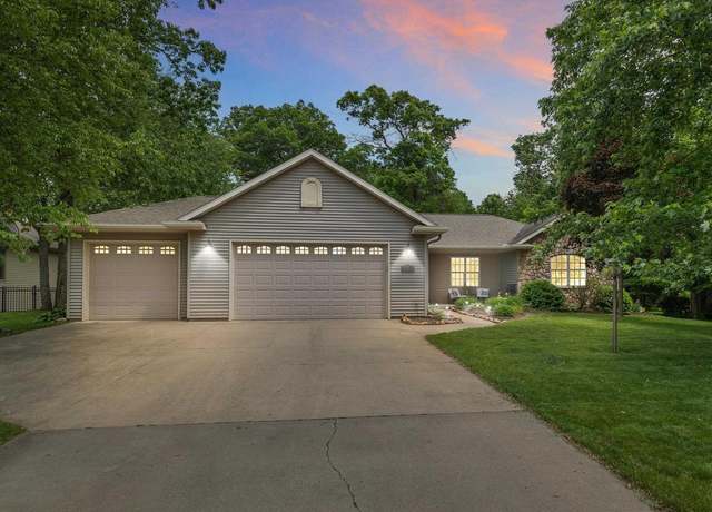 Property at 1801 Schiller Dr, Stevens Point, WI 54482, 5 beds, 3.5 baths