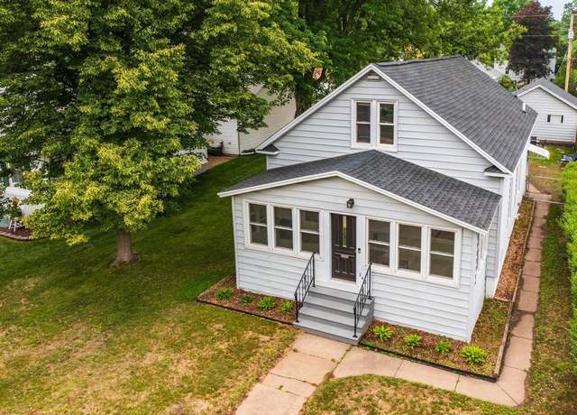 Property at 340 Island Ave, Port Edwards, WI 54469, 2 beds, 1 bath