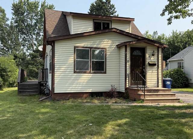 Property at 1410 Madison St, Wausau, WI 54401, 3 beds, 1 bath