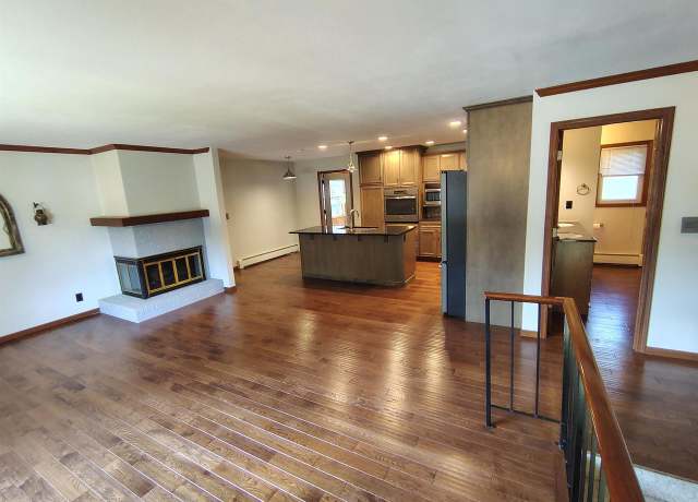 Property at 1754 Plantation Ln, Kronenwetter, WI 54455, 4 beds, 2 baths